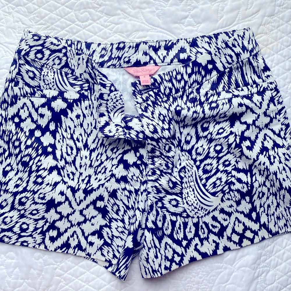 Lilly Pulitzer Navy & White Shorts Sz 4